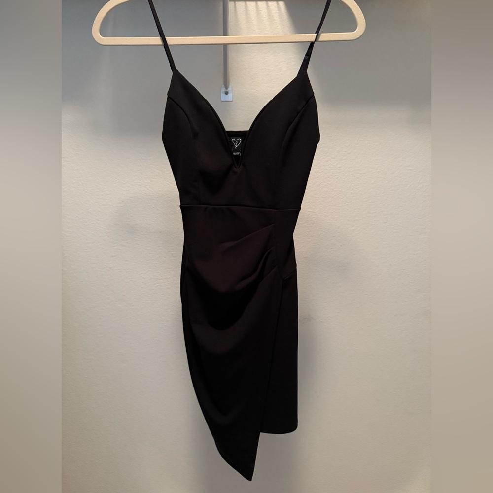 Asymmetrical Black Bodycon Mini Black Dress